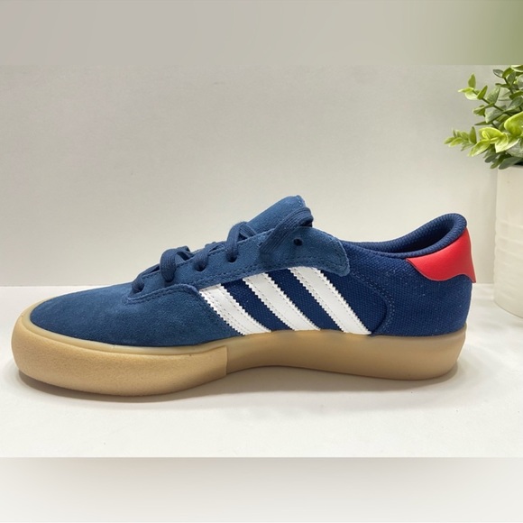 Adidas sneakers - Picture 3 of 13